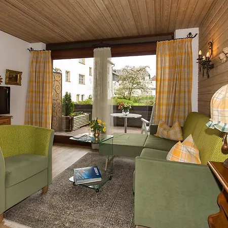 Appartement Am Schloss *