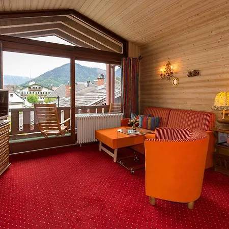 Am Schloss Ruhpolding